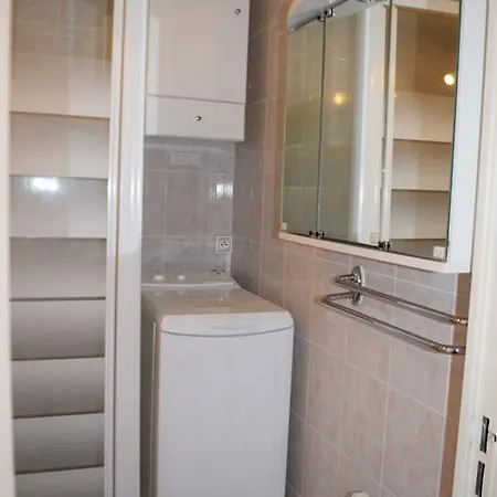 Au Morgan De Vous Le Lavandou